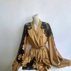 Silk Gold and Black Lace Robe Agent ProvoCateur Soiree Medium Large